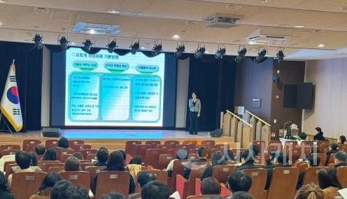 사본 -20241210200235_3a9a7dd7ee1830ff73c3543ccb5ea8de_56t1.jpg