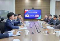 [크기변환]사본 -조일교 아산시장 권한대행, 코닝정밀소재㈜ 방문 (6).jpg