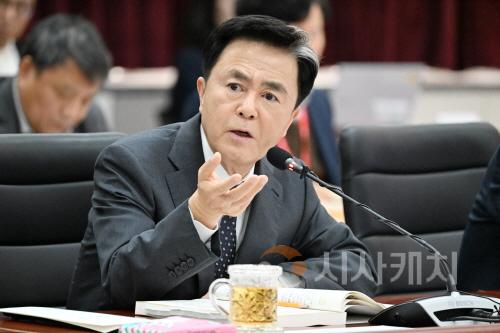[크기변환]2025년도_주요업무계획_보고회_(3).jpg