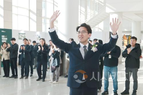 f_1. 장호종 대전시 경제과학부시장 퇴임_사진6.jpg