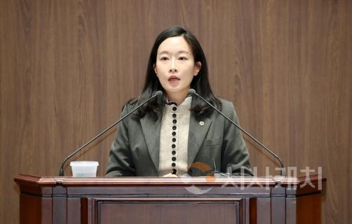 f_250204_제357회 임시회 제1차 본회의 이지윤 의원 5분발언.JPG