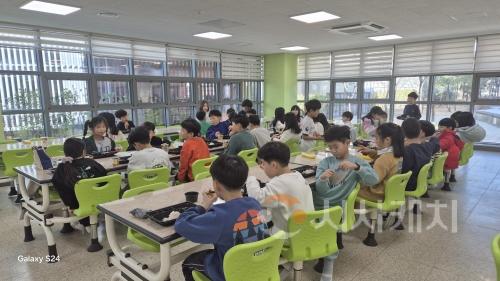 f_세종시교육청 늘봄학교 운영 현장 방문과 학교 안전 점검 실시1.jpg