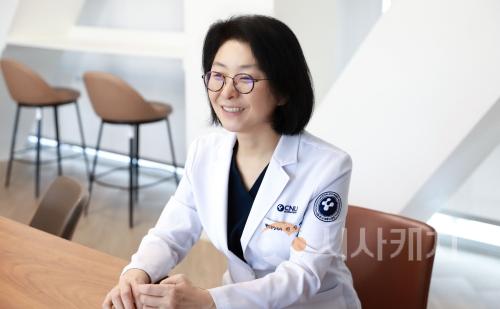 f_혈액종양내과 권정혜 교수.jpg