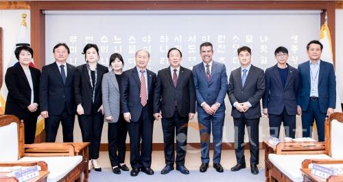 f_최민호 시장, 과테말라와 교육·환경 분야 협력(대외협력담당관).jpg