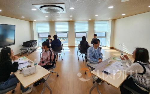 [크기변환]사본 -4. 기관 합동 청년 사회진출 취업클리닉.jpg