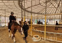 아산시, 청소년 대상 ‘충무정신 함양승마’ 첫 수업 실시