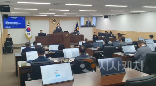 [크기변환]사본 -1. 충청광역연합의회 제3회 임시회 개회(사진).jpg