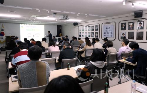 [크기변환]2024회계연도 결산검사위원 위촉식 (4).jpg