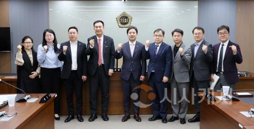 [크기변환]250408_충남대전 행정통합 특별위원회 제1차 (1).JPG