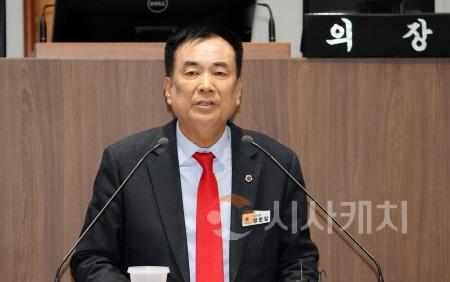 [크기변환]사본 -250410_제358회 임시회 제3차 본회의 방한일 의원 도정질문.jpg