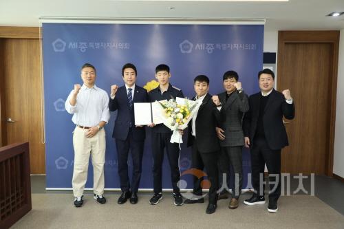 [크기변환]유공자 표창 (2).jpg