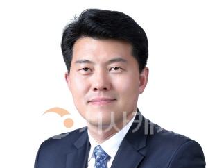[크기변환]사본 -김기서 의원(부여1, 더불어민주당).jpg
