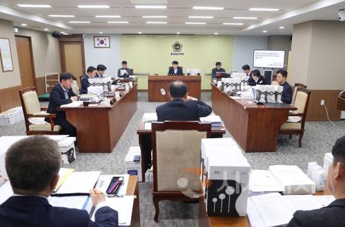 f_(기경위 자료사진) 241111_제356회 정례회 기획경제위원회.JPG