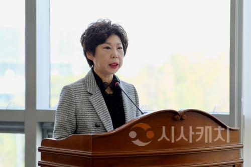f_[사진] 조례안 김길자 의원.jpeg