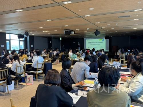 f_20250430_사진자료(산업별 인적자원개발위원회 만남의 날) (1).jpeg