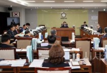 [크기변환]250414_제358회 임시회 제1차 교육위원회.JPG