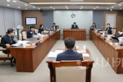 [크기변환]250414_제358회 임시회 제1차 보건복지환경위원회.JPG