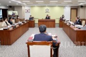f_(행문위 자료사진) 250414_제358회 임시회 제1차 행정문화위원회_06.JPG