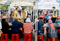 [크기변환]2025.04.27 대전광역시의회 대전역 급식봉사-3.JPG