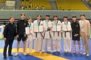 [크기변환]250427_보도자료(백석대 태권도 겨루기팀, 2025 전국종별태권도선수권대회서 금1·은1·동3 획득)_사진.JPG