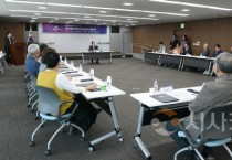 [크기변환]사본 -제7기 시민참여예산위원회 위촉식2(예산담당관).jpg