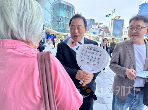 batch_찾아가는_서명운동1(정책기획관).JPG