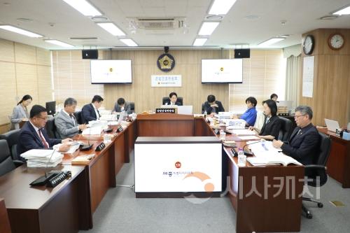 f_세종시의회 산업건설위원회, 2024 회계 결산 예비심사 실시 (1).jpg