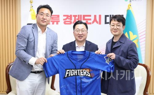 [크기변환]사본 -1. 야구특별시 대전, 리얼 예능 ‘불꽃야구’ 유치2.jpg