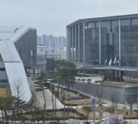 ‘5월 충남’ 바다와 꽃 어우러진 태안