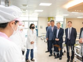 f_사진1_간부공무원 급식 위생안전 특별점검.JPG