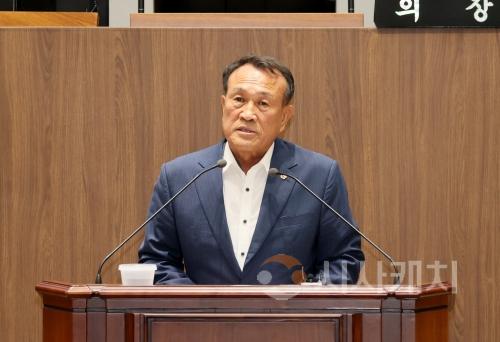 f_250611_제359회 정례회 김응규 의원 도정교육행정질문.jpg