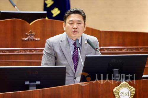 f_조은석1.jpg