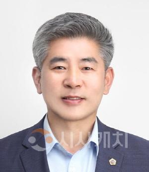 [크기변환]사본 -조철기 의원(아산4, 더불어민주당).jpg