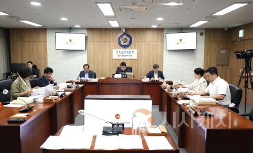 [크기변환]운영위 (1).jpg