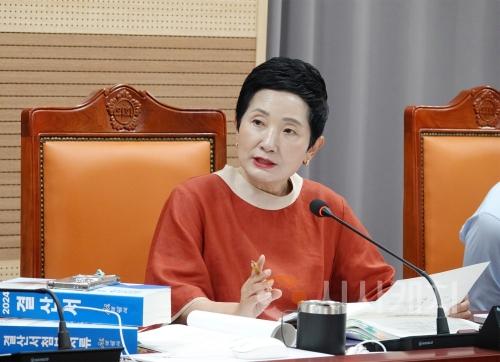 f_4. 아산시의회 보도자료(아산시의회 이기애 의원님_체육진흥과 회계과 민원과 정보통신과).jpg