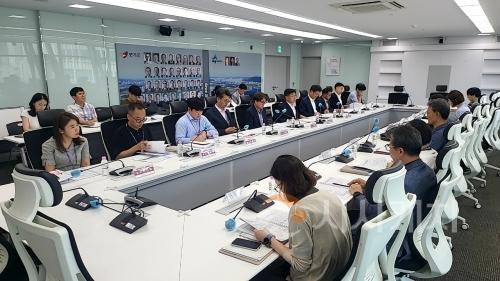 f_세종시-행복청-LH, 상가공실 공동대응 회의 개최1(소상공인과).jpg