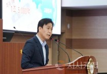 f_사진1_아산시의회 명노봉 의원이 5분 자유발언을 하고 있다.jpg