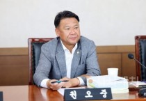 f_권오중1.jpg