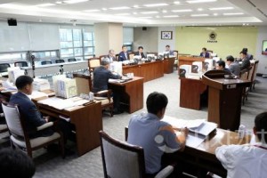 [크기변환]0617_제359회 정례회 제2차 건설소방위원회 (2).jpg