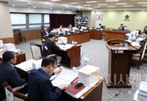 [크기변환]0617_제359회 정례회 제2차 행정문화위원회 (2).jpg