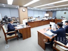 [크기변환]0617_제359회 정례회 제1차 복지환경위원회 (2).jpg