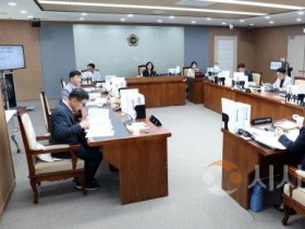 [크기변환]250618_제359회 정례회 제2차 보건복지환경위원회 (2).jpg