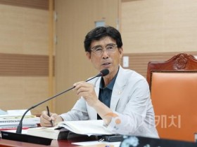 f_20250619-제259회 제1차 정례회 행정사무감사 홍순철 의원.jpg