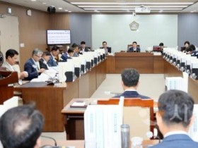 f_250619_제359회 정례회 제1차 예산결산특별위원회.jpg