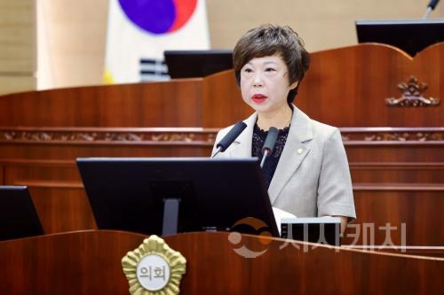 f_보도자료1_김길자의원(사진).jpg