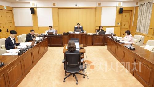 f_제288회 임시회 상임위 회의_행정자치위원회.jpg