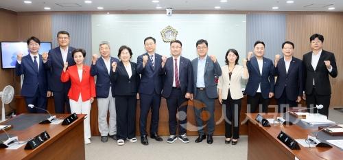 f_250715_제360회 임시회 예산결산특별위원회 (1).jpg