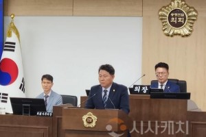 f_2. 충청광역연합의회 안치영 의원, 관광 사업의 ‘무장애시설’도입 촉구_5분발언(사진).jpg