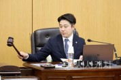 f_(사진자료) 충청권 하계세계대학경기대회 지원 특위_김진오 위원장.jpg