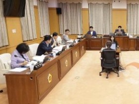 [크기변환]제288회 임시회 예산결산특별위원회.jpg